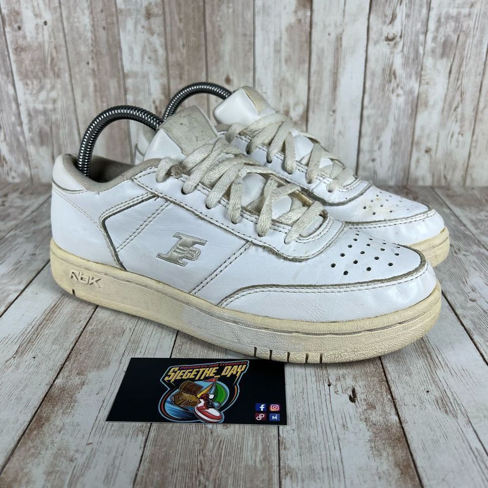 REEBOK IVERSON i3‎ casual shoes - Womens 8